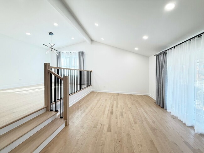 Foto del edificio - 3103 N Wilshire Ln