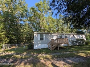 Building Photo - 3307 Powell Dr