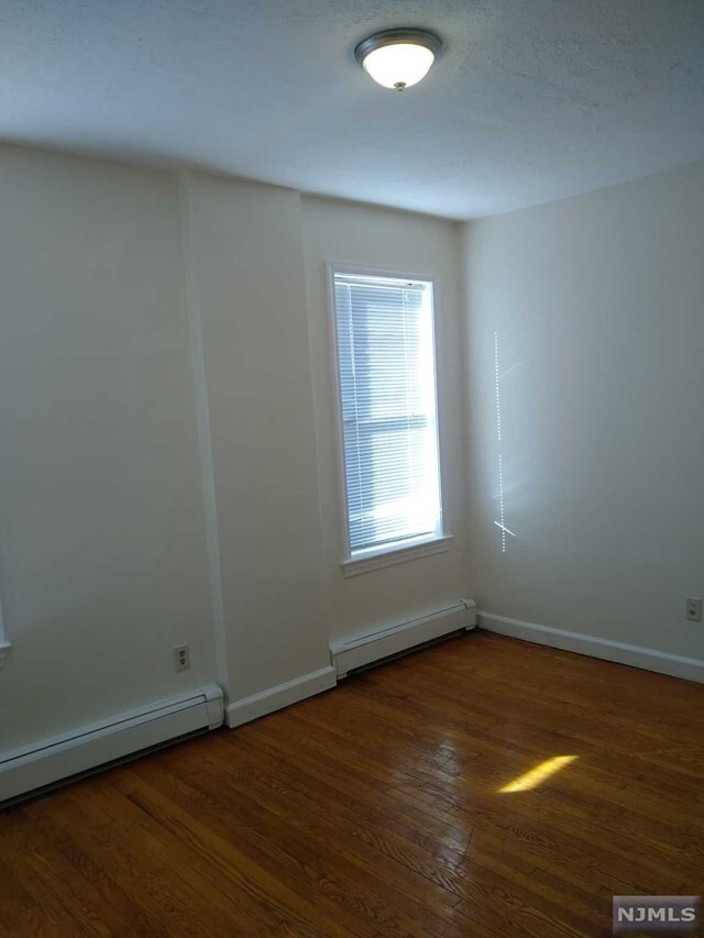 Building Photo - 382-386 Highland Ave