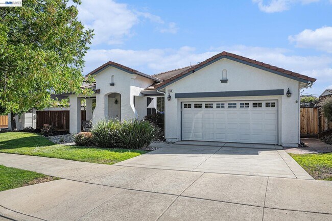 Foto del edificio - 355 Pebble Beach Dr