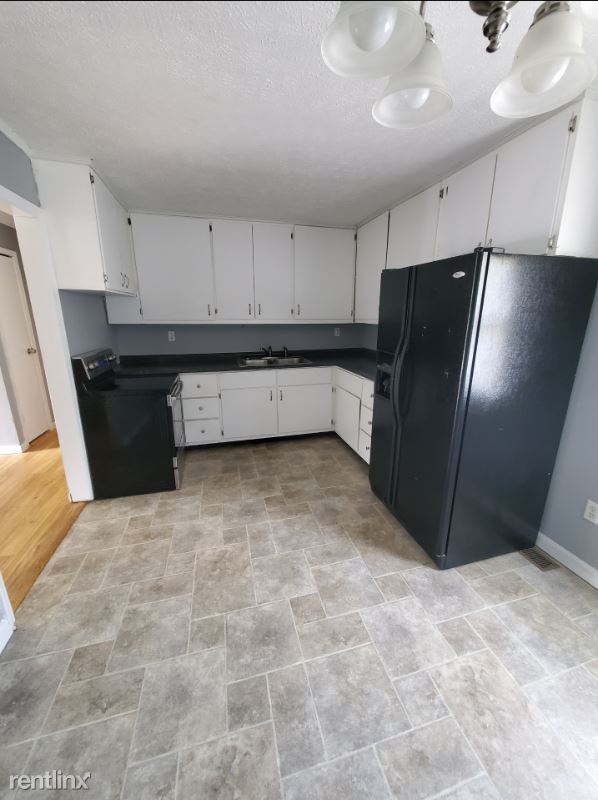 Building Photo - 3 br, 2 bath House - 104 Fox Terrace Rd