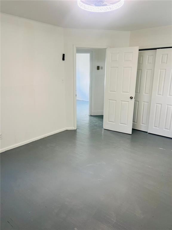Foto del edificio - 25-40 Far Rockaway Blvd