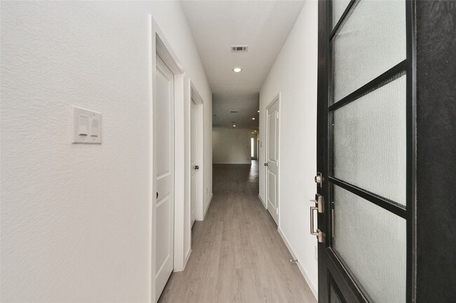Building Photo - 6314 Orchid Bch Dr