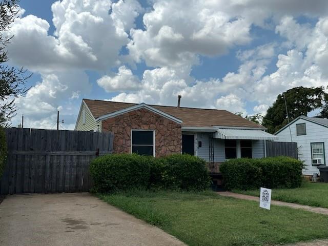 Foto principal - 4610 Cowan Ave