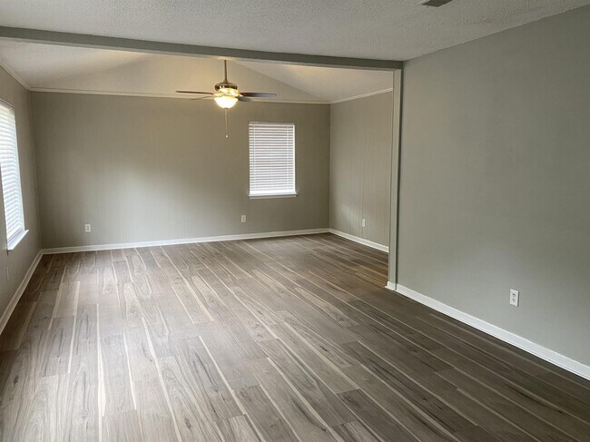 Building Photo - 6661 Apache Run
