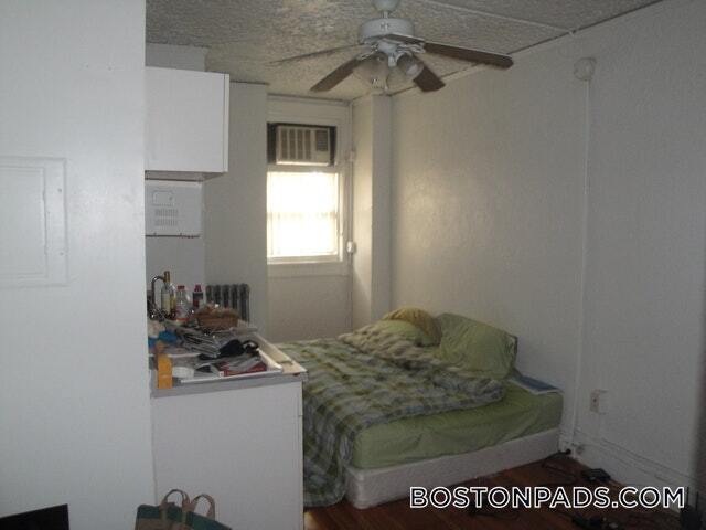 Foto del edificio - 91 Westland Ave
