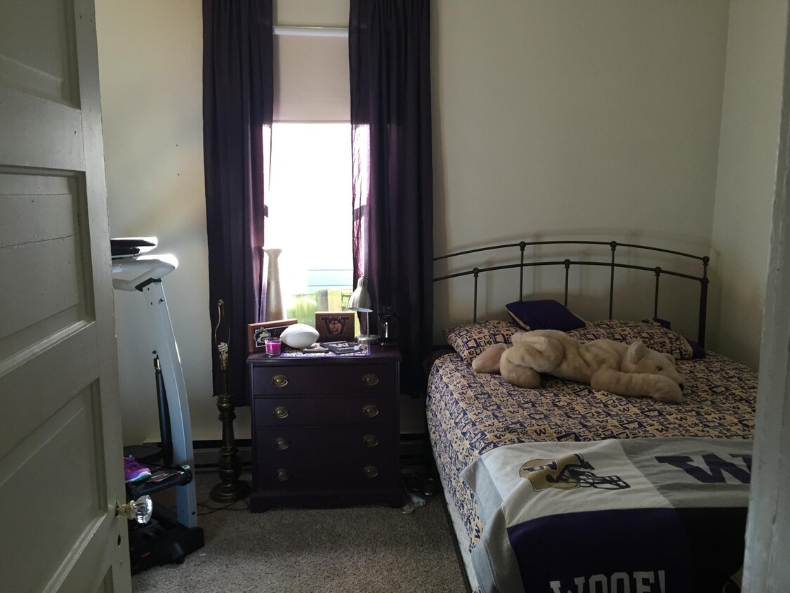 Foto principal - 2346 Fawcett Ave