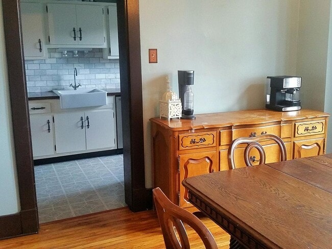 Foto del edificio - 834 Lilac St