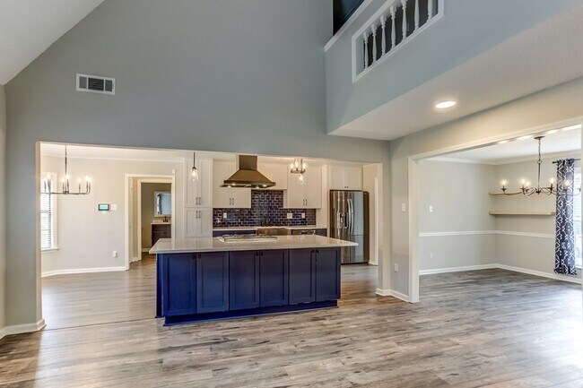 Building Photo - 3106 Valley Lake Dr
