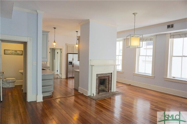 Foto del edificio - 205 E Charlton St