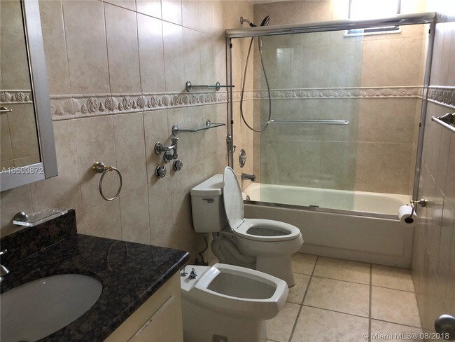 Foto del edificio - OLYMPUS CONDO PHASE C