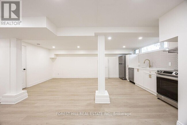 Building Photo - 63 Burcher Rd
