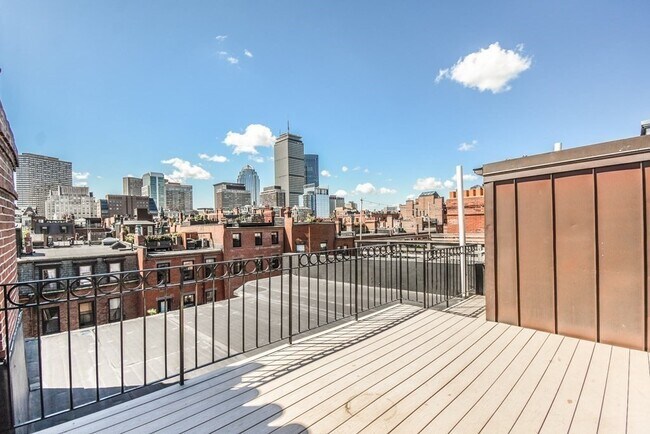 Foto del edificio - 275 Beacon St