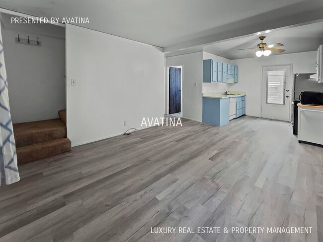 Building Photo - Video - Affordable 2 Story Townhouse - Clo...