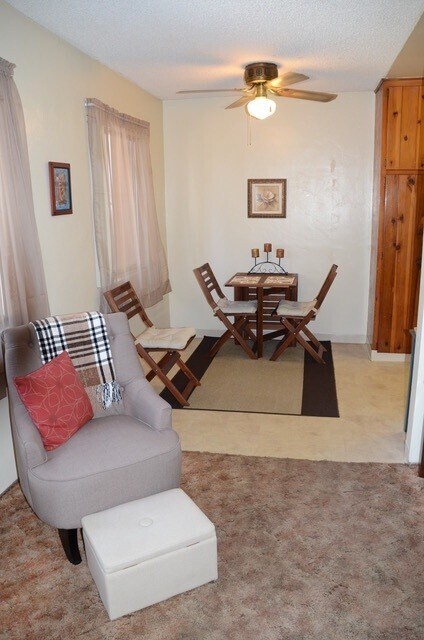 Foto del edificio - Bay Park Apartments