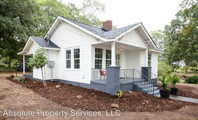 Building Photo - Close to Downtown Greenville