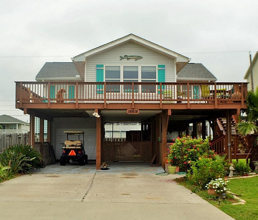 16618 Captain Kidd Rd, Jamaica Beach, TX 77554 House Rental in