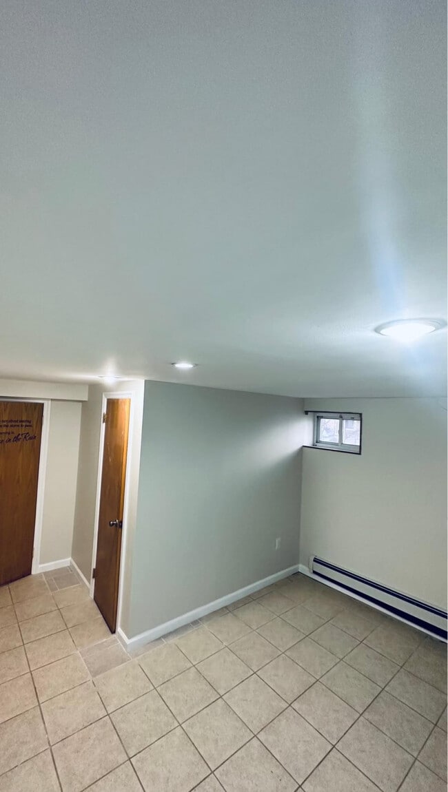 Building Photo - 8337 Charlecote Rdg