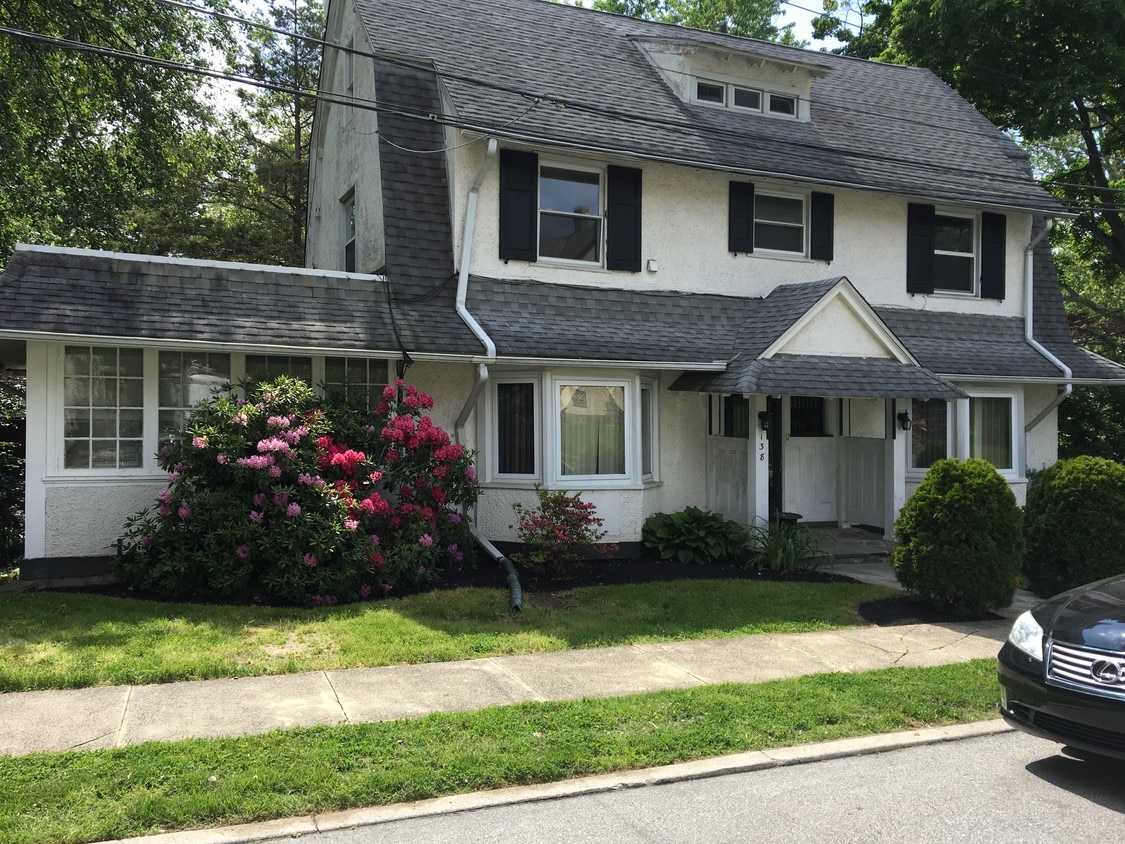 138 Lansdowne Ct, Lansdowne, PA 19050 House Rental in Lansdowne, PA
