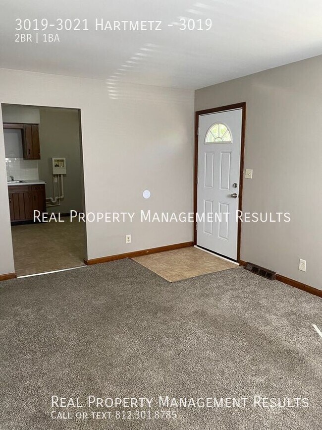 Foto del edificio - 3019-3021 Hartmetz-3019
