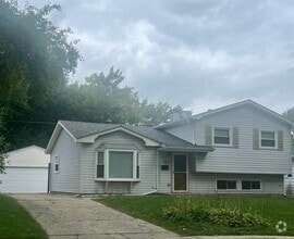 Building Photo - 528 Bonniebrook Ave
