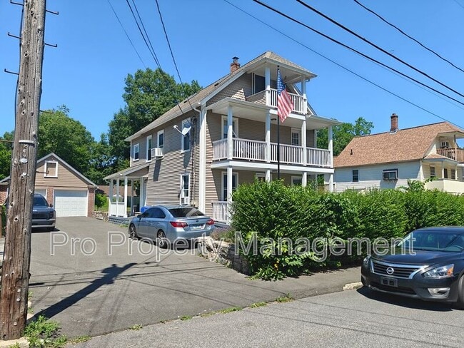 Foto del edificio - 296 Hillside Ave