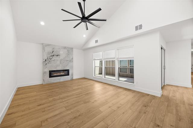 Foto del edificio - 2114 Trellis Pl