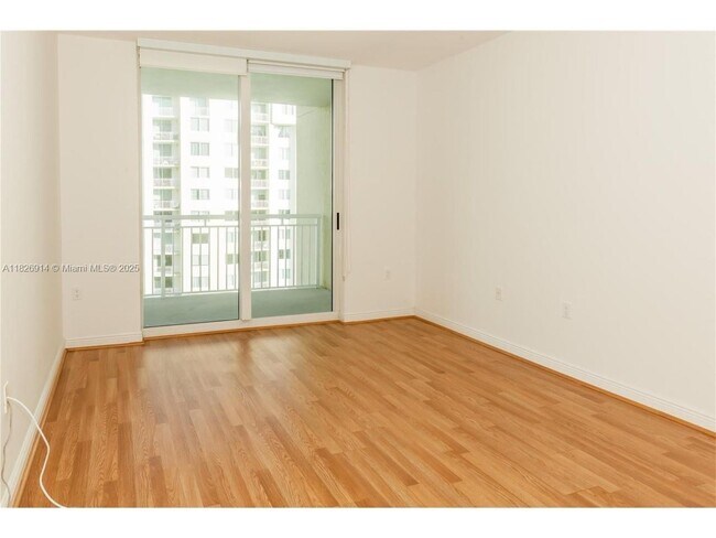 Building Photo - 1745 E Hallandale Beach Blvd