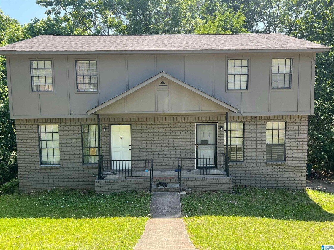 Primary Photo - 1717 6th Pl Cir NW