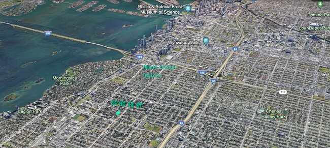 Foto del edificio - 65 NE 59th St