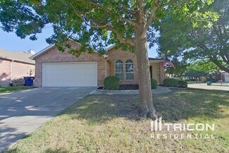 Building Photo - 205 Butternut Dr