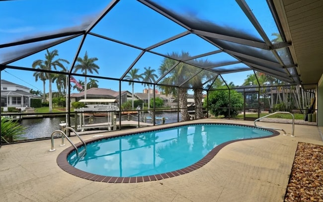 Foto del edificio - 1504 El Dorado Pkwy W