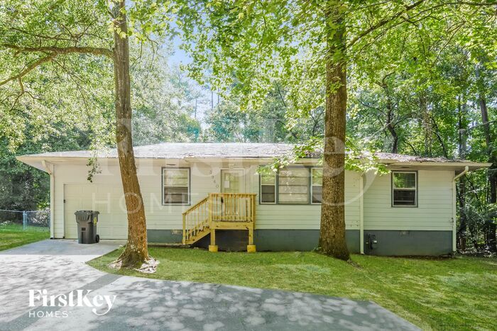 Primary Photo - 3960 Hillside Ln