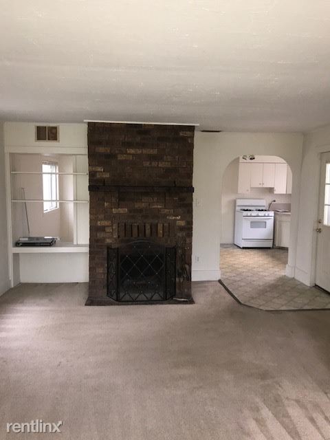 Building Photo - 3 br, 2 bath House - 725 Columbus Ave