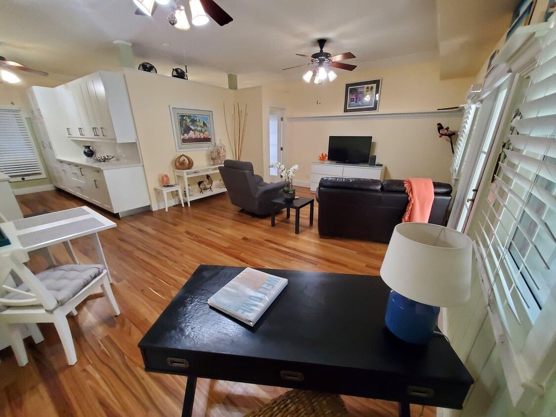 Foto principal - 226 NE 1st Ave