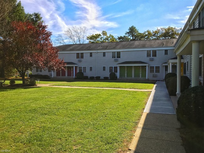 Building Photo - 1585 Route 88
