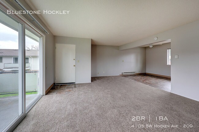 Building Photo - 4105 SW Hocken Ave