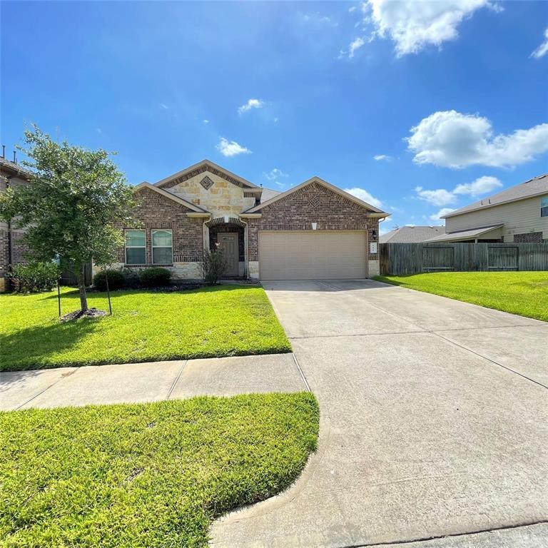 Primary Photo - 106 Meadow Mill Dr