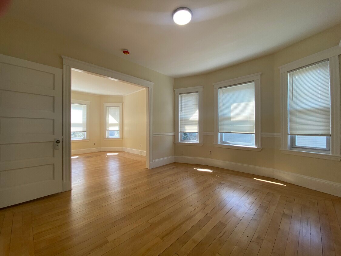 Foto principal - 65 Wareham St