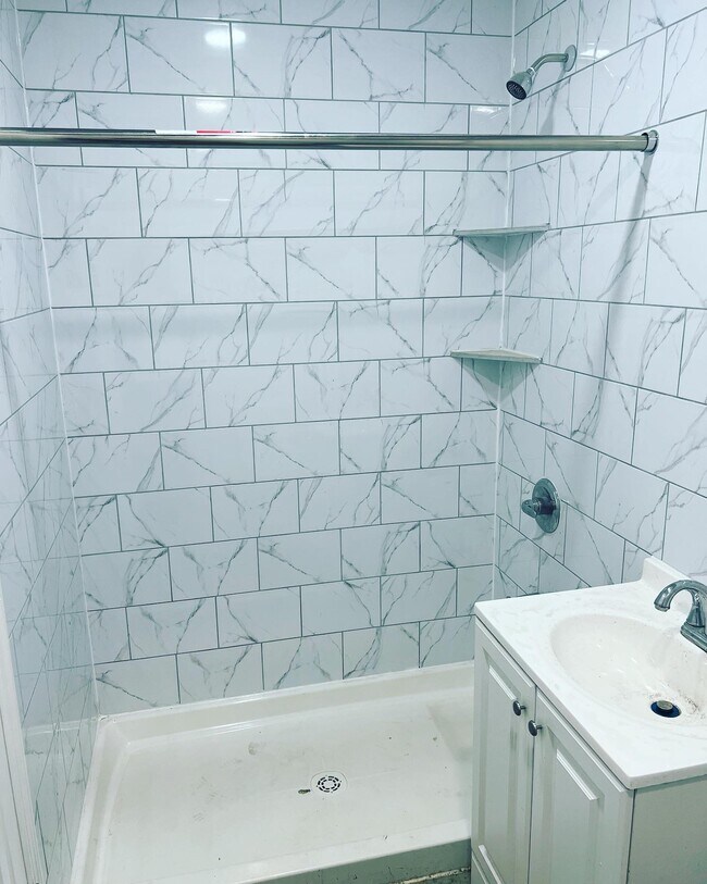 Foto del edificio - 1448 Nostrand Ave