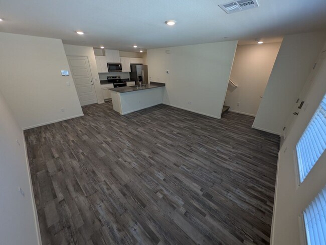 Building Photo - 7377 Joanna Brk St
