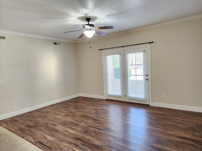 Foto del edificio - 1030 N 995 W