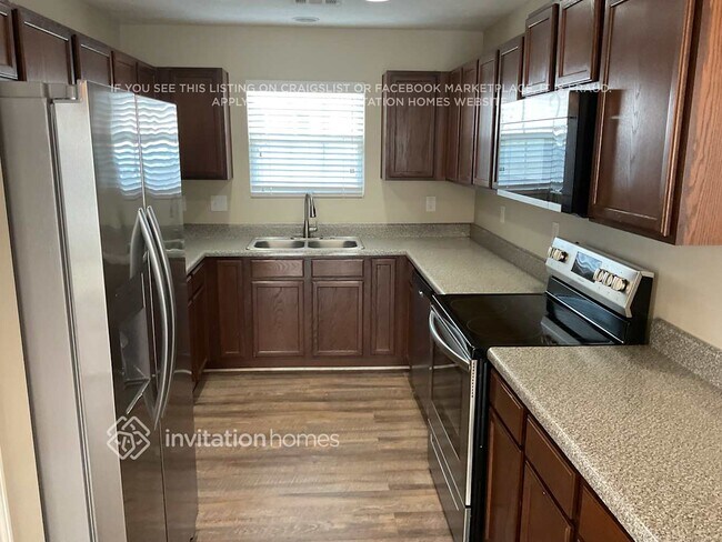 Foto del edificio - 3826 Holliwell Pass