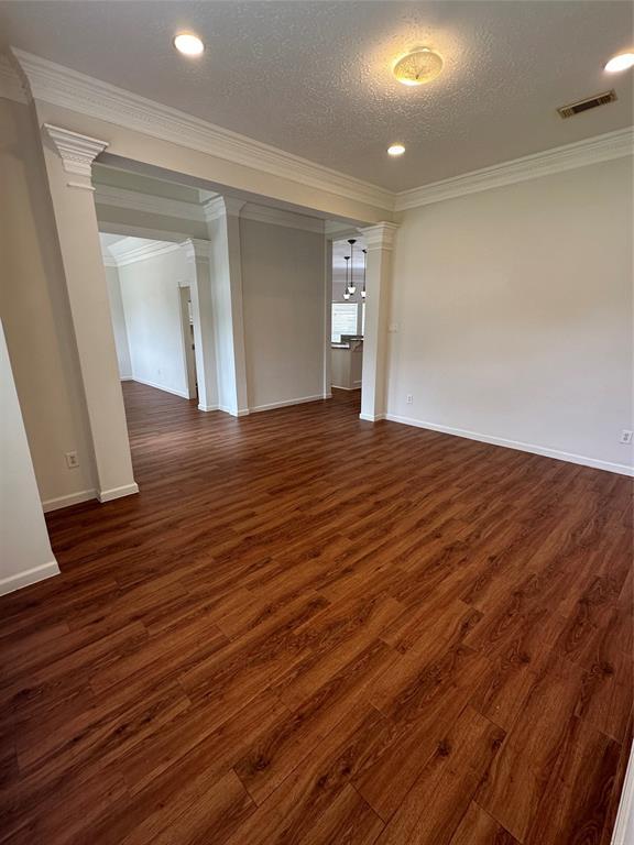 Building Photo - 5203 Whittier Oaks Dr