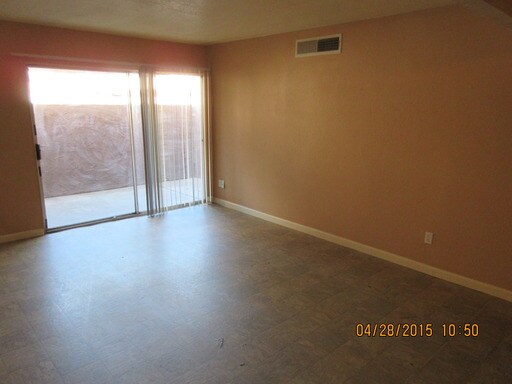 Building Photo - 6834 N 15th Ave