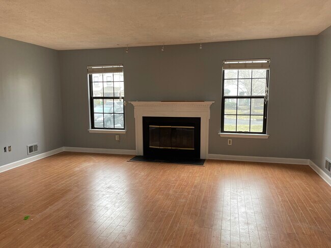 Foto del edificio - 1 Carlyle Ct