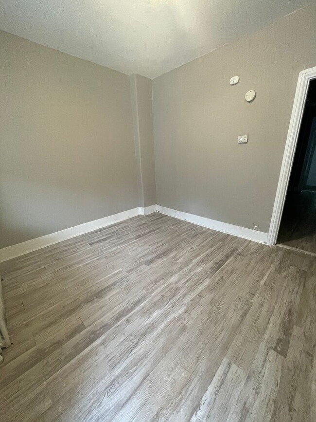 Foto del edificio - Updated 3 bedroom/ 1 Bath Move in ready!