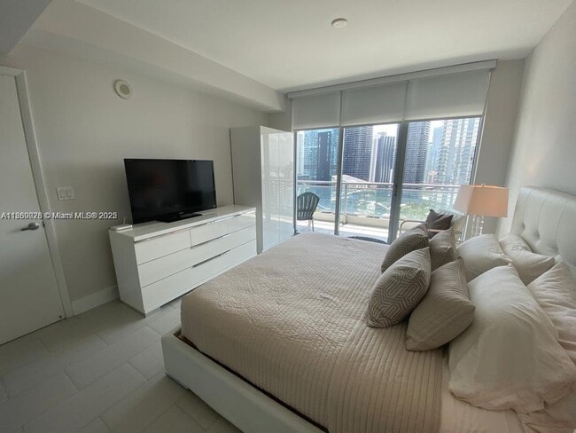 Foto del edificio - 92 SW 3rd St