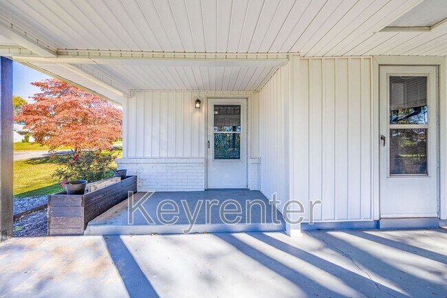 Foto del edificio - 316 Sky Dr