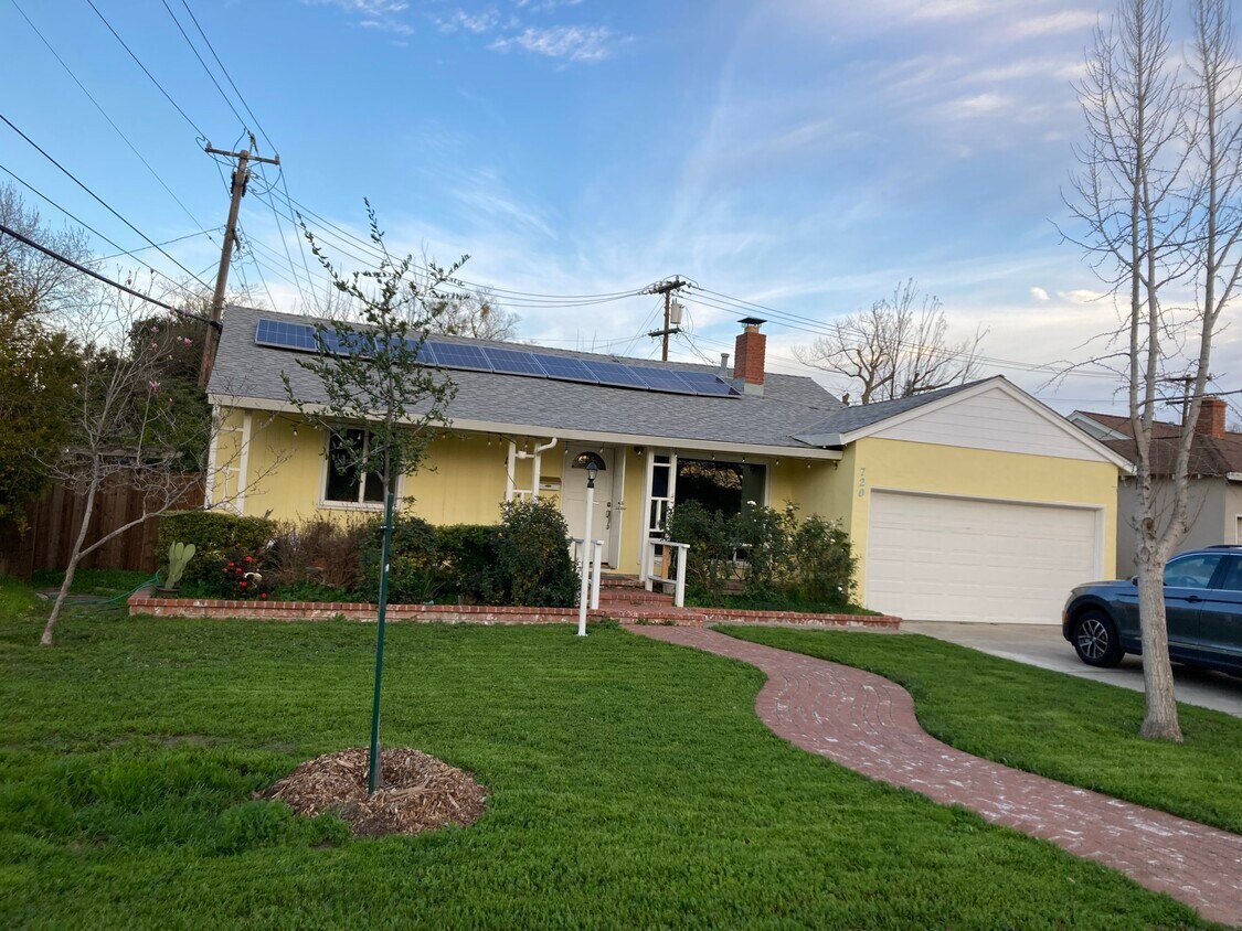 Exterior - 720 J St